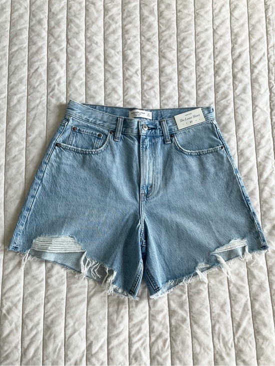 Abercrombie & Fitch Pants - Abercrombie & Fitch High Rise Loose Denim Shorts